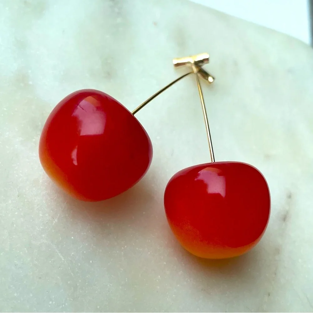 🍒 Urban Outfitters Cherry Season Dangle Earrings